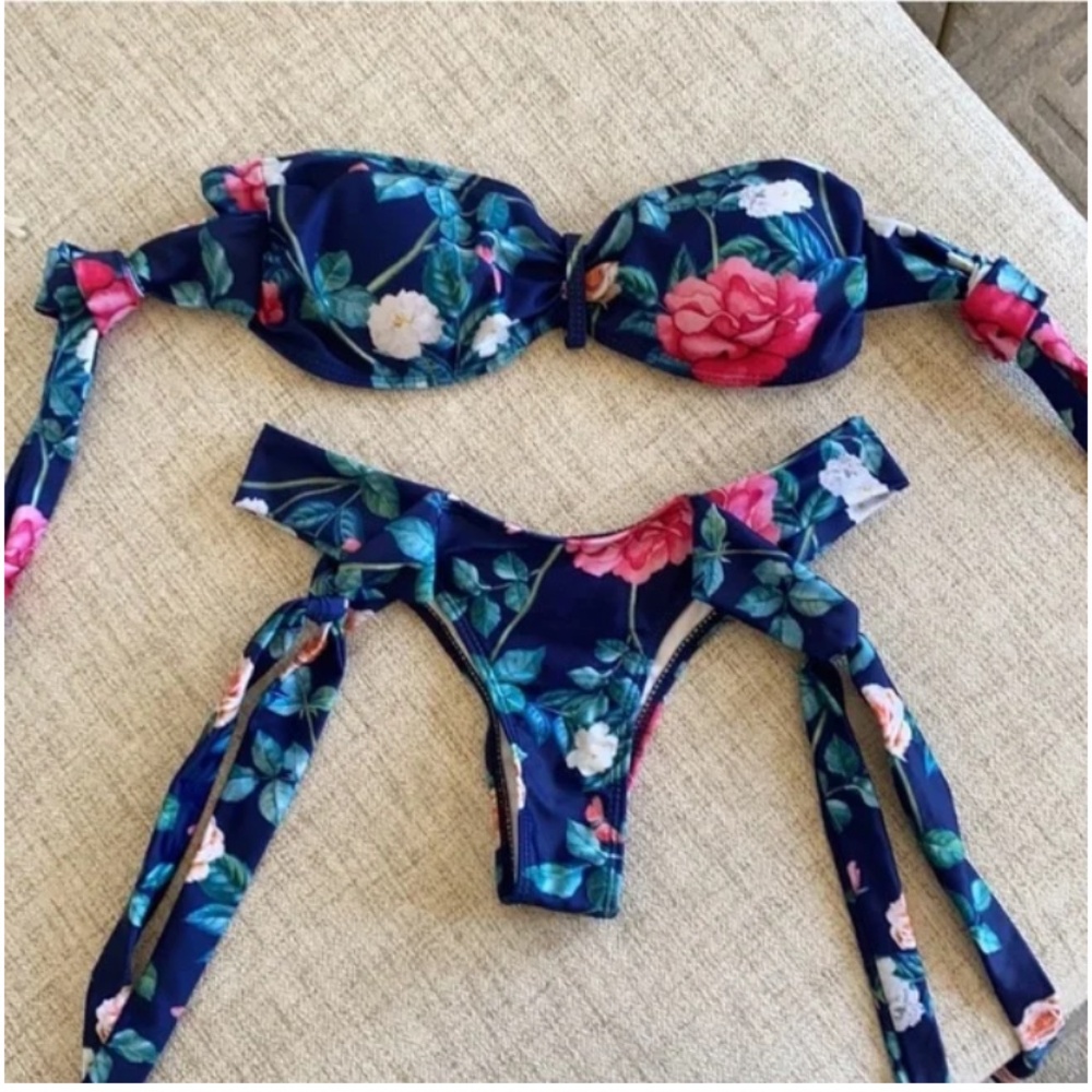 🪞 NWT SET swim side tie floral bikini 2 piece matching set